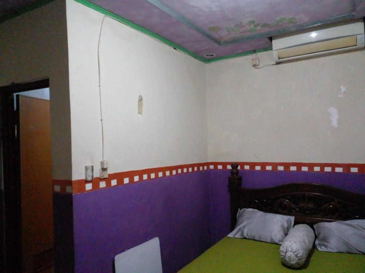 Hotel Alifah 1 Syariah Rawabokor Dua Exterior foto