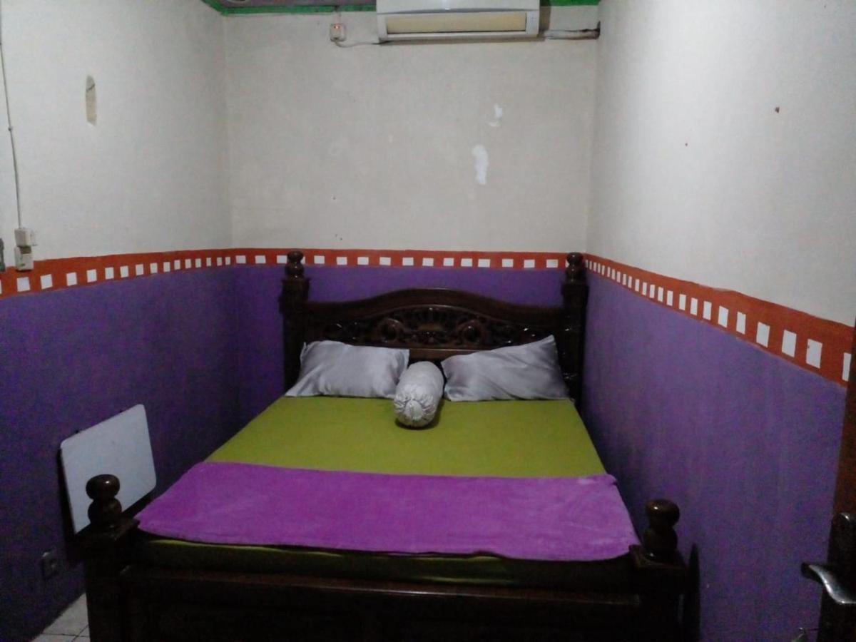 Hotel Alifah 1 Syariah Rawabokor Dua Exterior foto